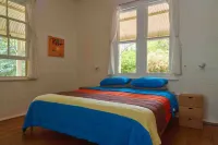 Beautiful Architecturally Designed Cottage in Blue Mountains w/ Valley Views