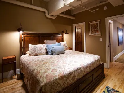 306swcondo-asheville -  Historic Art Deco S&W Bldg  Center of Downtown AVL