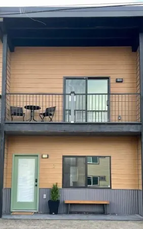 Cozy Wolf Lodge — Unit 2