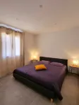 Goudargues Villa Hestia, villa with swimming pool 300m from the center, private parking.