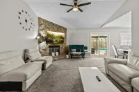 Cozy Home with Heated Private Pool and Patio Hotels near Publix Super Market at Argyle Village
