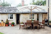 Buttercup Cottage in the heart of the Cotswolds Các khách sạn gần National Trust - Bibury