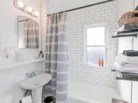 Modern Loft in Historic Birdtown - Unit 5 Hotels in Lakewood