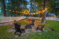 The Flamingo House - Family Fun Time Отели в г. Монтгомери