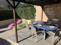 House in a gated estate 10 minutes walk from the beach