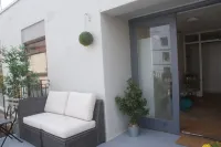 Fabulous Sidmouth apartment with sea peeps