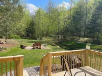 The Fox Den: Raystown Vacations ~ Linens Incl ~ EZ Boat Parking~ Dogs Welcome!