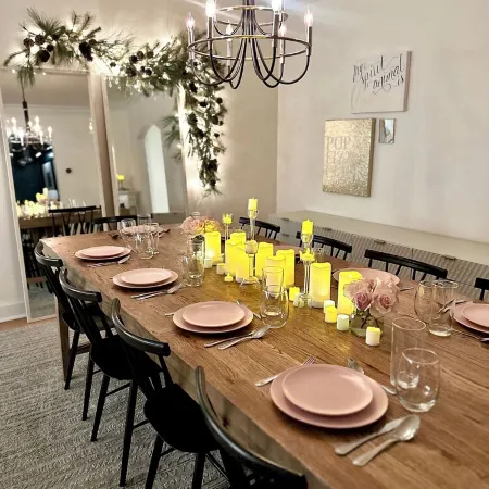 3 Living Rooms, 2 Garages, Gym & Chef’s Kitchen for a Group!