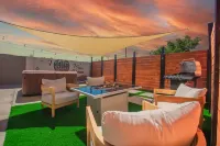 Casa Urbana-2BD+2BR+Hot Tub+Pet Friendly+No Pet Fee!