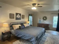 Templeton Vineyard Farmhouse in the Heart of Wine Country Hotels near Paso Robles Mobile Village