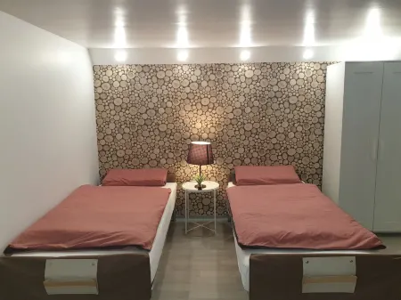 Relax City Apparment Отели рядом с достопримечательностью «Passerelle Mimram»