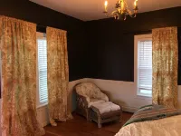 Spacious 1-Bedroom Apt, Large Bath, Kitchenette in Livingston, MT Neighborhood