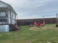 Tiny Farm home on 225 acres. 28 miles from Durant Casino & resort. Pet friendly!