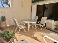 Spacious duplex, beautiful view of the golf course and sea. 120 m2. 5 mn from the beach
