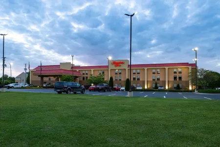 Hampton Inn Wytheville Отели в г. Восток Уайтевилл