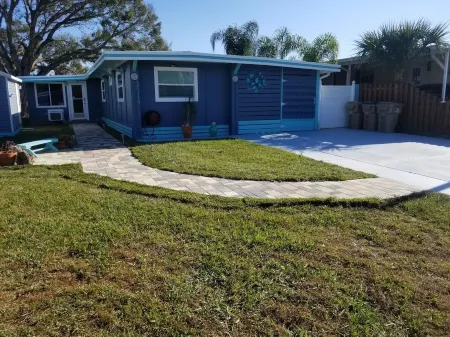 PETS STAY FREE Canal Front 3 bed/2 bath single family ample parking