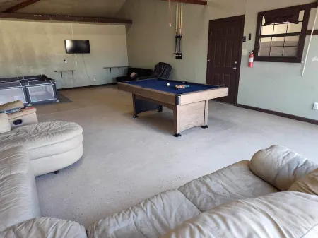 Rancho retreat: nightly rental . For event booking read description below.