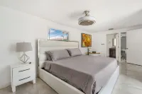 Sun-Kissed Bliss: Dreamy Getaway