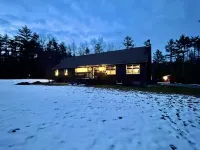 Ski Retreat w/ Pool, Hot Tub, Pond, BBQ & Fire Pit -Dog Friendly! Near Windham