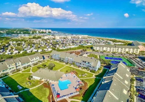 Oceanside Condo w/ Heated Indoor Pool, 2 Outdoor Pools, Beach Access & Bikes!