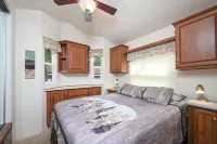 Leisure Time Getaway: Walk to the River, Pets OK Hotels in Cascade