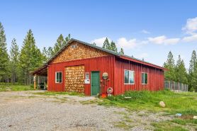 Pet-Friendly the Stargazer A-Frame Cabin with Forest and Mountain Views, Hot Tub