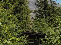 Chalet Rivière 2-bedroom cabin with AC and WiFi in Gold Bar 바링 호텔