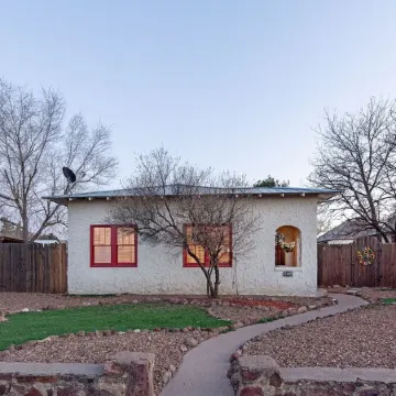 Casita Bonita~ your home away from from home in Big Bend