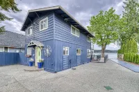 Private Beachfront Home w/ Hot Tub - Walk to Restaurants, Coffee and More!
