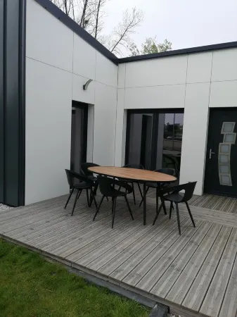 New single-storey house 800 metres from the sea and footpaths Отели в г. Плёбьян