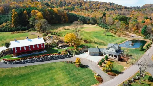 Beautifully Renovated Farmhouse at Maple Sugar Camp.
