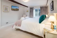 Castle Retreat, luxury 1-bed apartment right opposite Alnwick Castle Hotels in 