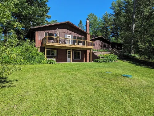 Riverfront - Kayaks - Game Room - 15 Min to Granite Peak Ski Resort