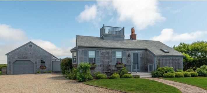 Beautiful private 4Bd/3Ba Home,  Central A/C,  Heated Pool, 1 mi from TN Beach! 낸터컷 호텔
