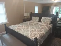 Stunning lake view oasis! A spacious place to make new memoriesHotTubHeaven