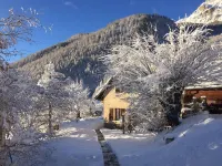 Ground Floor Apartment In Individual House Hotels in Arvieux