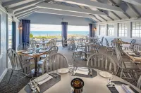 The Club at New Seabury - Pools