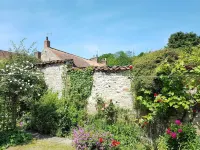 Lovely 3 Bedroom Cottage w/Garden, Thornton. Family&Bike Friendly. Parking Space