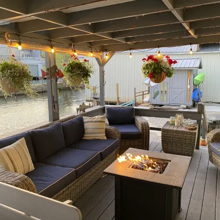 Beautiful Sandusky Bay house with private lagoon for swimming, kayaking ,boating