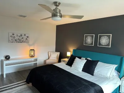 *The Traveler's Home* Hotels near Publix Super Market at Palm Coast Town Center