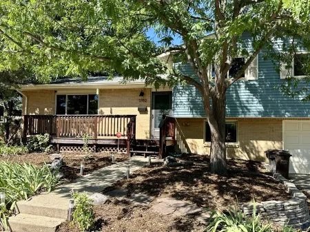 Modern SoBo 3-Bd with Office, Views;  Near trails, dining, CU and Chautauqua