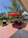 Cheerful 4 Bedroom Home - Back Yard/Game Room!