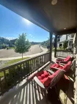 Wide open spaces: 3-bed Ranch home in Castle Rock with WiFi and AC.
