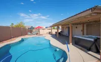 Casa Grande getaway! Modern cozy home with private pool and hot tub! - Villas