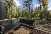 Off Grid Stays 'The Box3