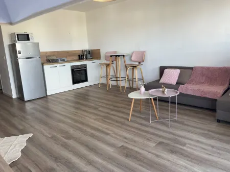 Studio à la Campagne Proximité de la Ville Отели в г. Аяччо