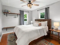 Walk to Wineries & Restaurant’s! Hotels in Woodinville