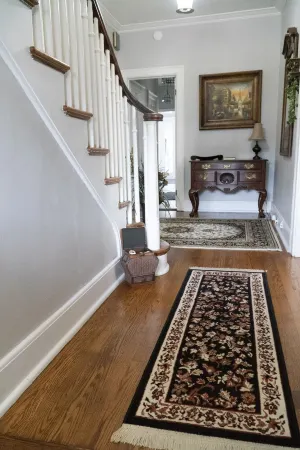 The Vine--4 Bedrooms Отели в г. Франклин