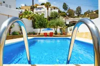 On the beach - Pools