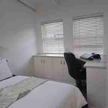 Cosy 2 bedroom apartment in a prominent area of East London Nahoon Rooms
